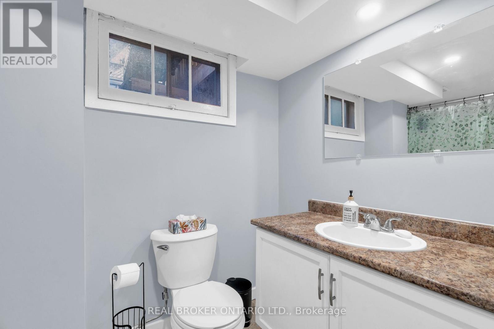 C - 301 Franklin Street N, Kitchener, Ontario  N2A 1Y9 - Photo 12 - X12572880