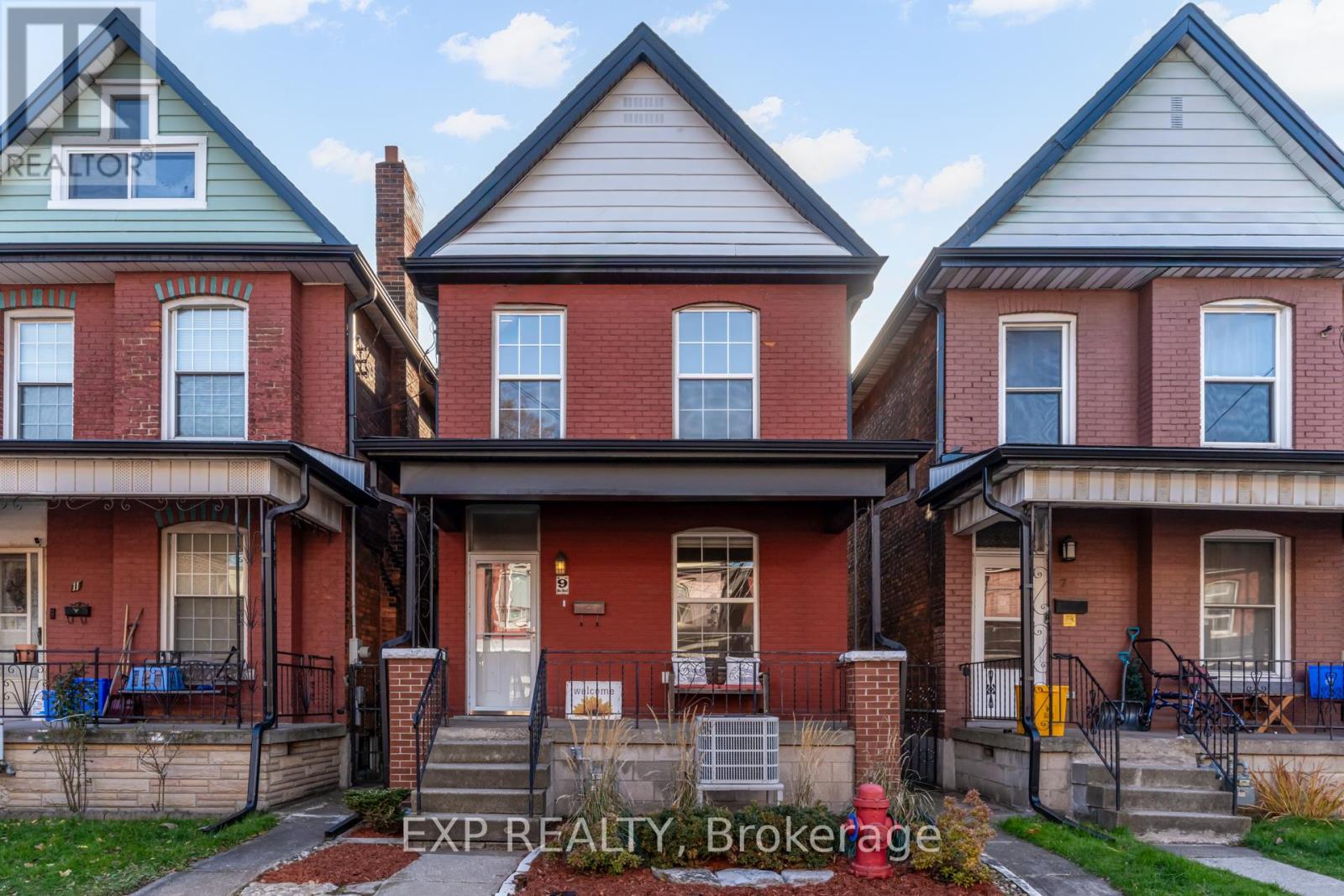 9 Mcneil Street, Hamilton, Ontario  L8R 2C3 - Photo 1 - X12573008