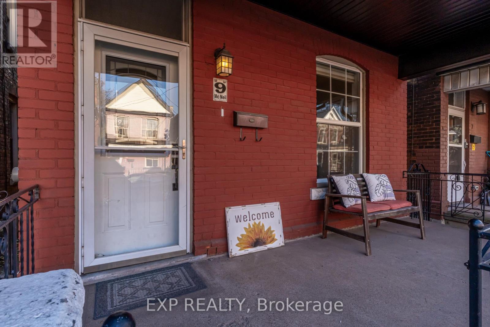 9 Mcneil Street, Hamilton, Ontario  L8R 2C3 - Photo 3 - X12573008