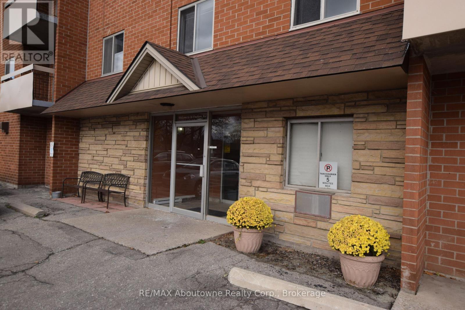 505 - 36 FREEBORN AVENUE, Brantford, Ontario