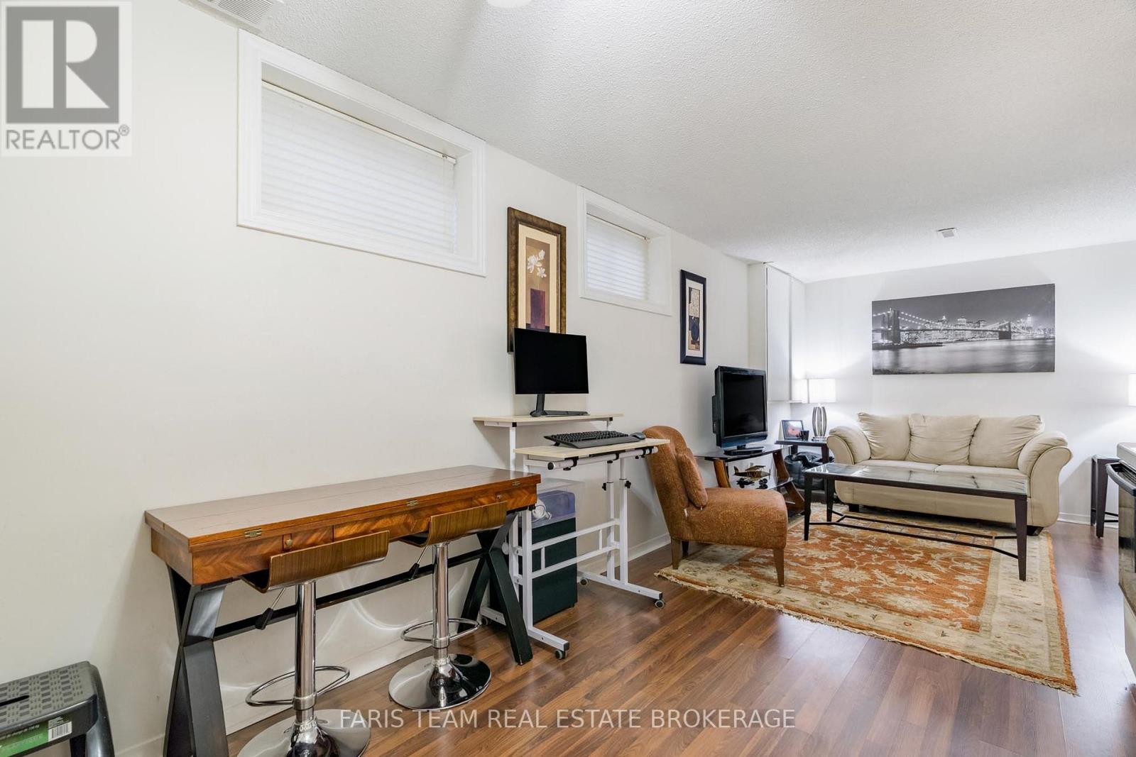 40 Orwell Crescent, Barrie (Letitia Heights), Ontario  L4N 6M6 - Photo 34 - S12572522