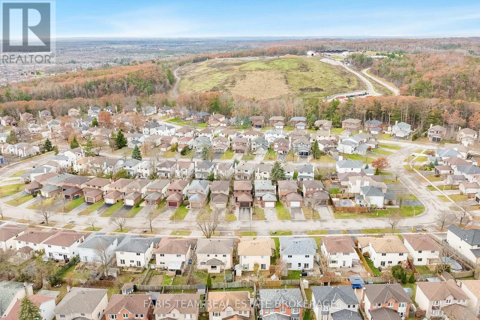 40 Orwell Crescent, Barrie (Letitia Heights), Ontario  L4N 6M6 - Photo 48 - S12572522