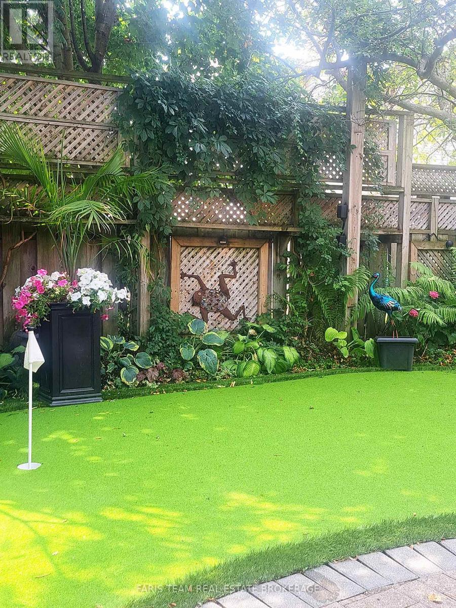 40 Orwell Crescent, Barrie (Letitia Heights), Ontario  L4N 6M6 - Photo 50 - S12572522