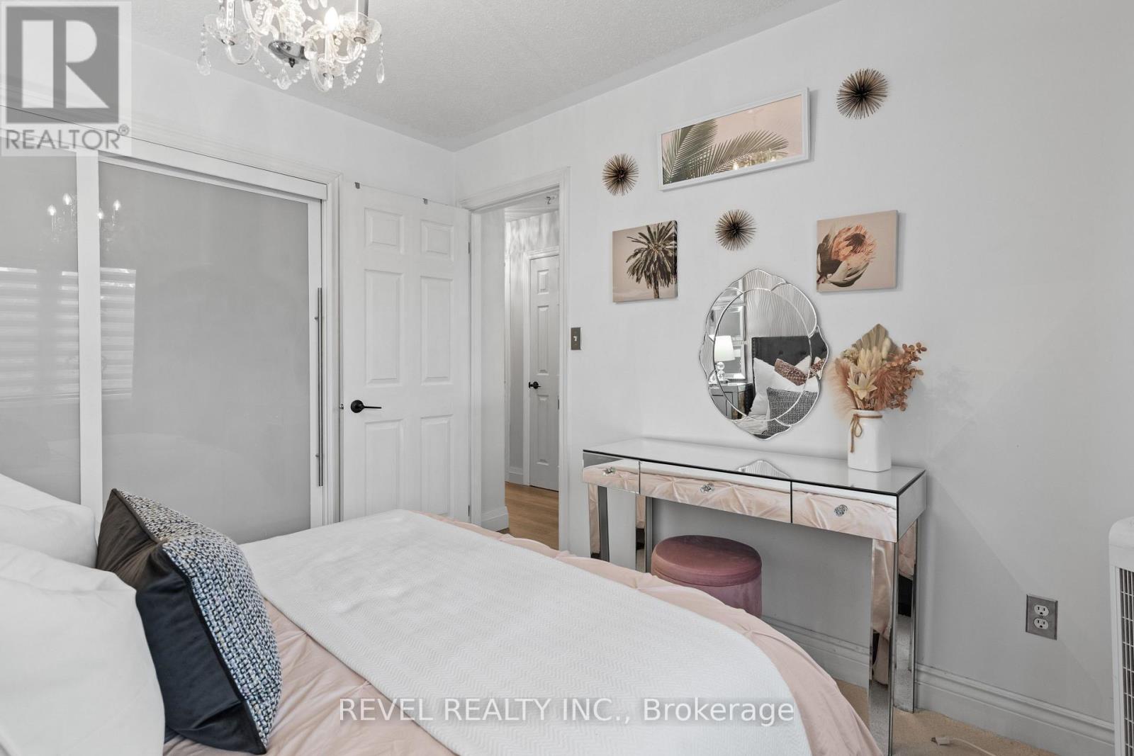 1578 Sturgeon Road, Kawartha Lakes, Ontario K0M 1L0 - Photo 25 - X12510602