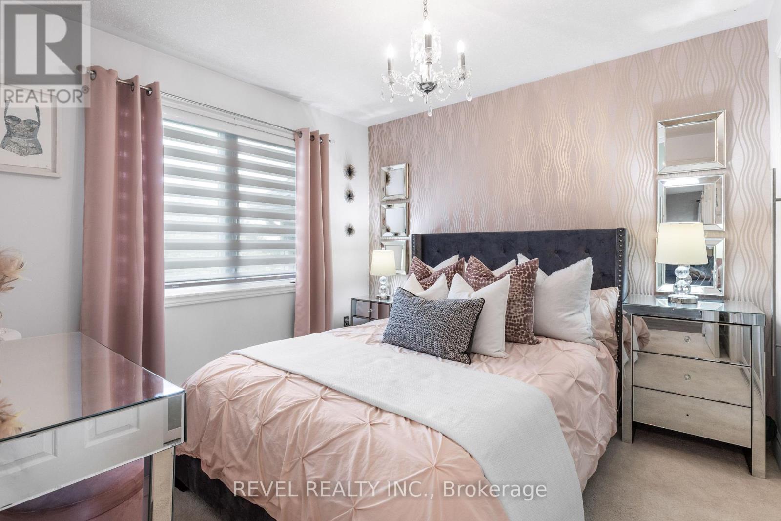 1578 Sturgeon Road, Kawartha Lakes, Ontario K0M 1L0 - Photo 24 - X12510602