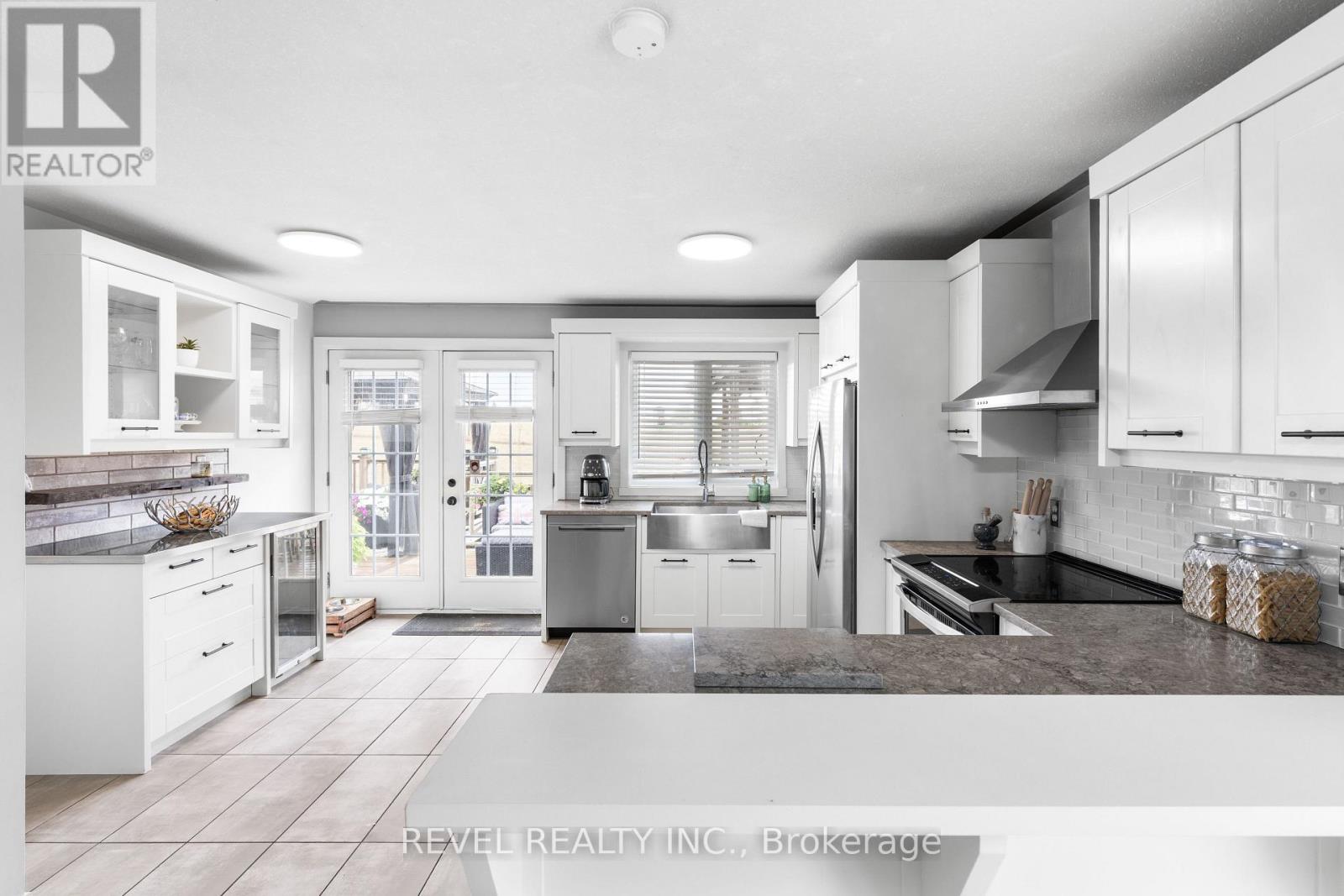 1578 Sturgeon Road, Kawartha Lakes, Ontario K0M 1L0 - Photo 17 - X12510602