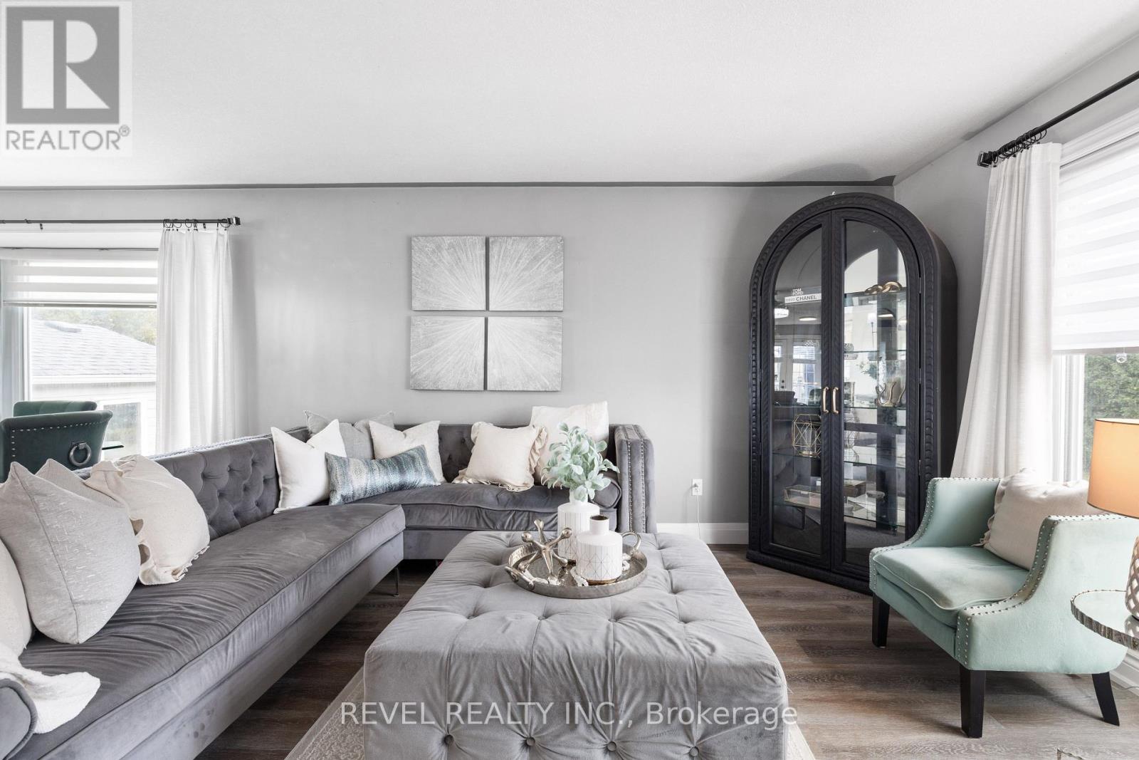 1578 Sturgeon Road, Kawartha Lakes, Ontario K0M 1L0 - Photo 7 - X12510602