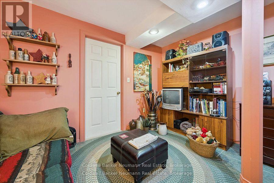 13 Pressed Brick Drive, Brampton, Ontario  L6V 4K8 - Photo 24 - W12573056