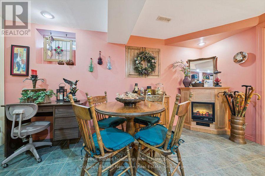 13 Pressed Brick Drive, Brampton, Ontario  L6V 4K8 - Photo 26 - W12573056