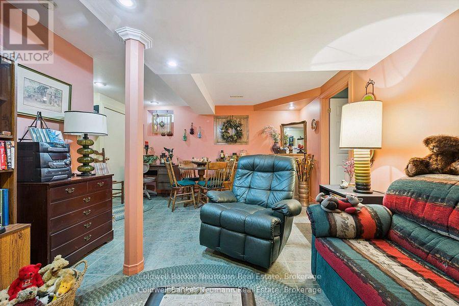 13 Pressed Brick Drive, Brampton, Ontario  L6V 4K8 - Photo 27 - W12573056