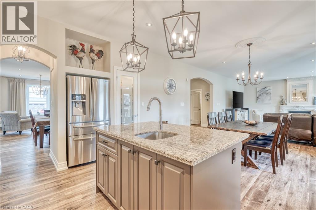 28 Southmeadow Crescent, Stoney Creek, Ontario  L8G 3E5 - Photo 15 - 40788964