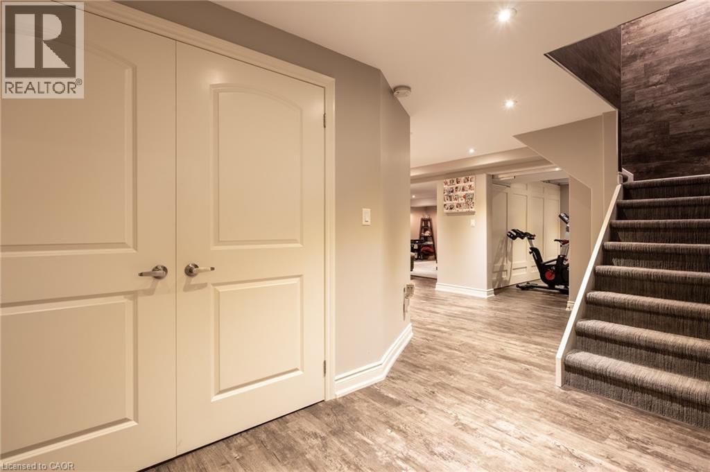 28 Southmeadow Crescent, Stoney Creek, Ontario  L8G 3E5 - Photo 31 - 40788964