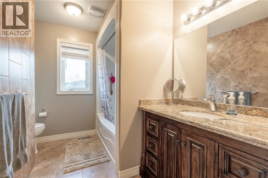 28 Southmeadow Crescent, Stoney Creek, Ontario  L8G 3E5 - Photo 30 - 40788964