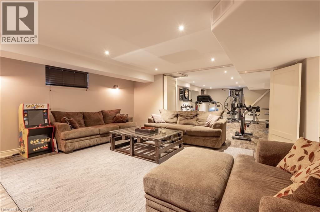 28 Southmeadow Crescent, Stoney Creek, Ontario  L8G 3E5 - Photo 37 - 40788964