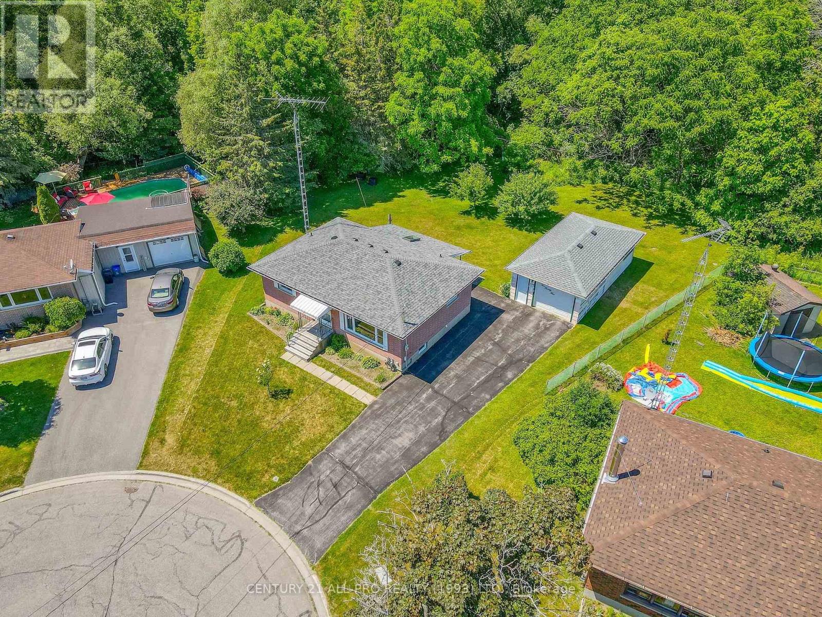 224 Nickerson Drive, Cobourg, Ontario  K9A 1A5 - Photo 32 - X12426815