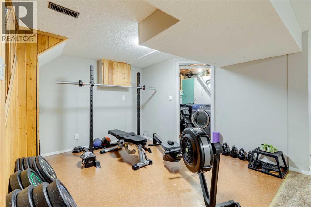 3235 Bearspaw Drive Nw, Calgary, Alberta  T2L 1T1 - Photo 24 - A2269154