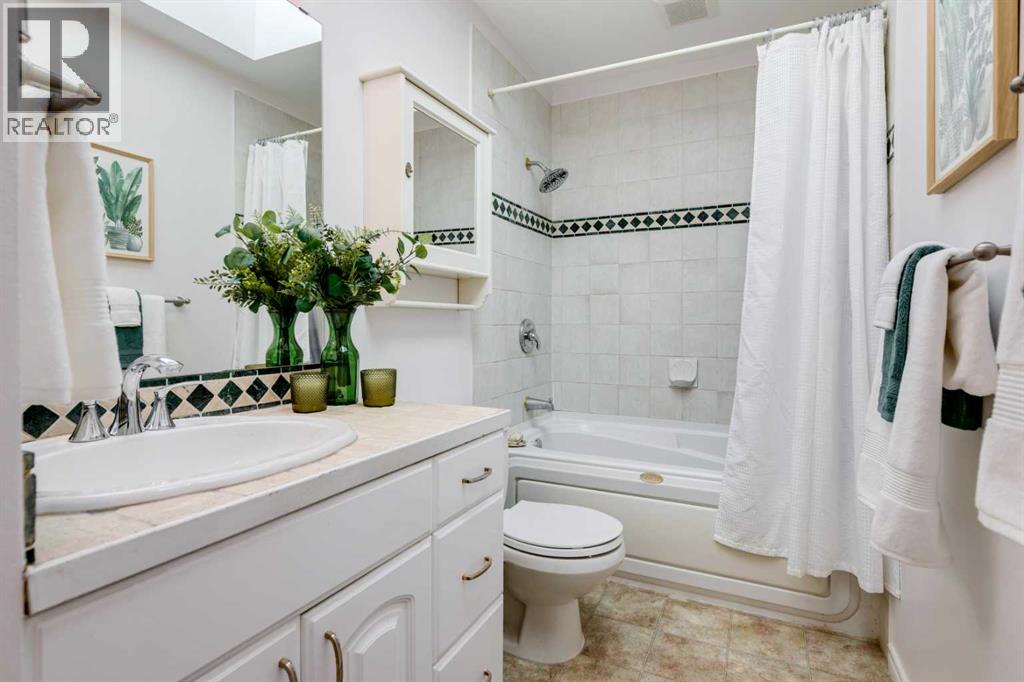 3235 Bearspaw Drive Nw, Calgary, Alberta  T2L 1T1 - Photo 16 - A2269154