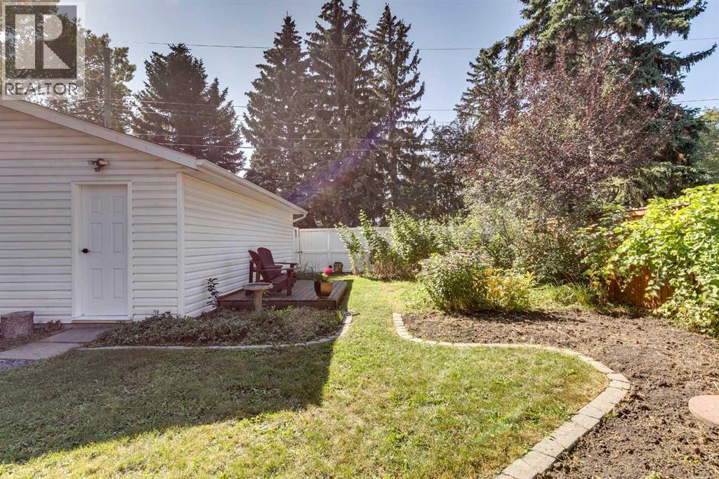 3235 Bearspaw Drive Nw, Calgary, Alberta  T2L 1T1 - Photo 35 - A2269154