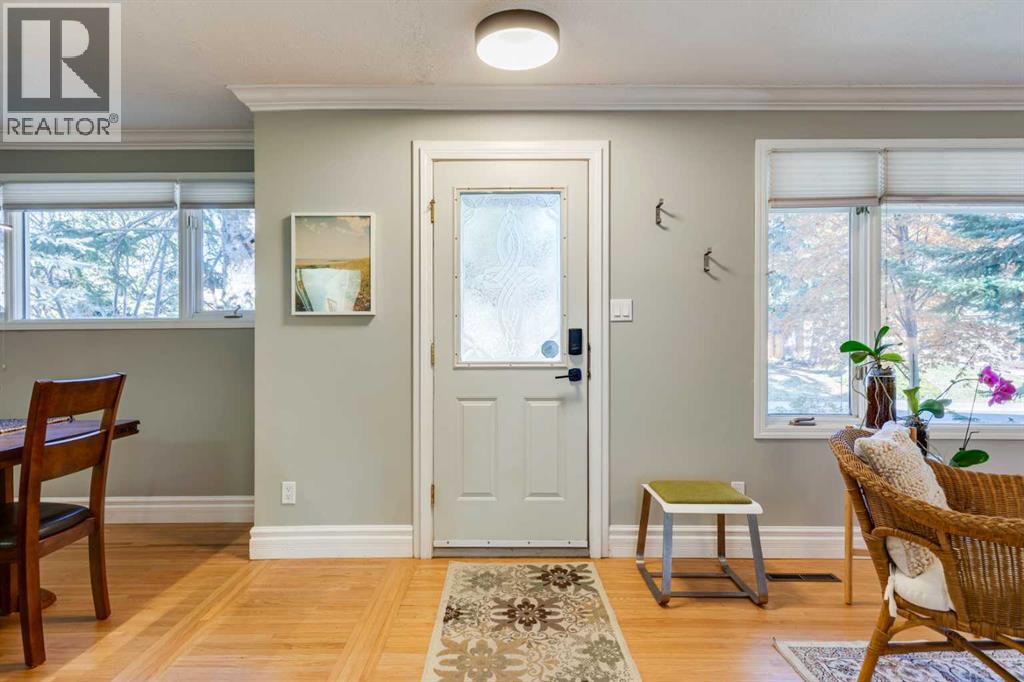 3235 Bearspaw Drive Nw, Calgary, Alberta  T2L 1T1 - Photo 3 - A2269154