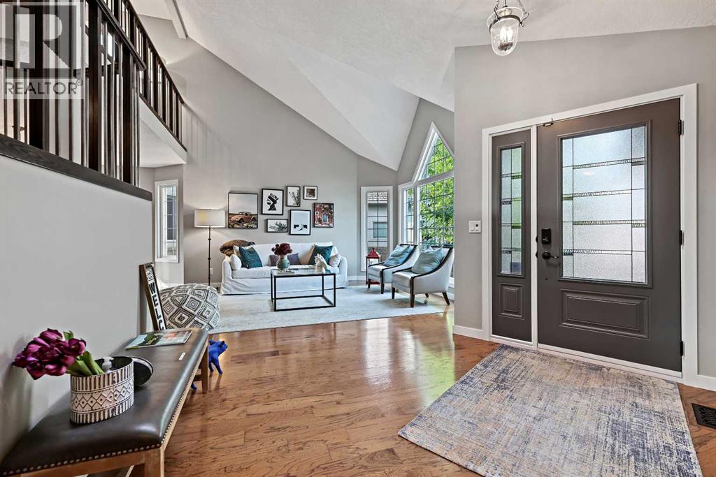 33 Sunset Crescent, Okotoks, Alberta  T1S 1P3 - Photo 3 - A2272168