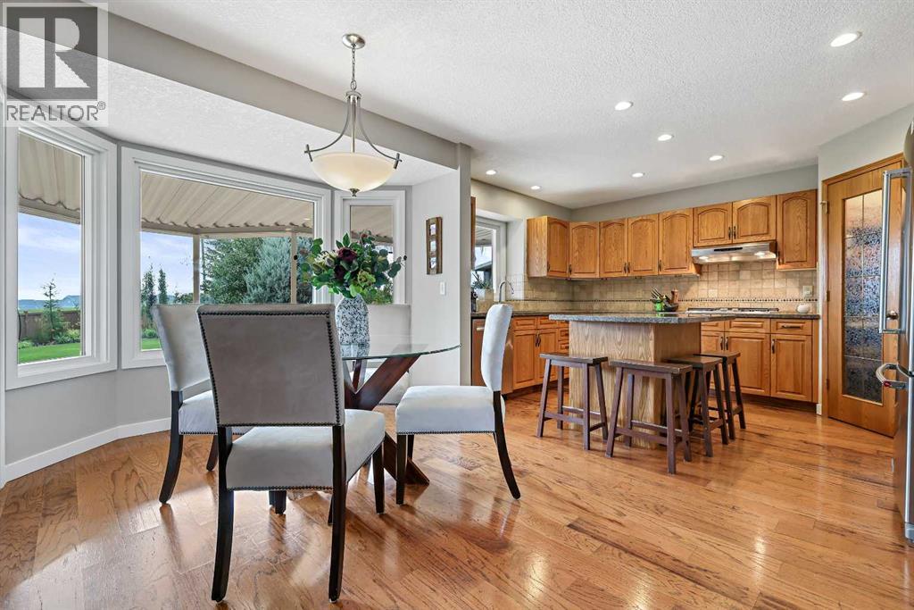 33 Sunset Crescent, Okotoks, Alberta  T1S 1P3 - Photo 21 - A2272168