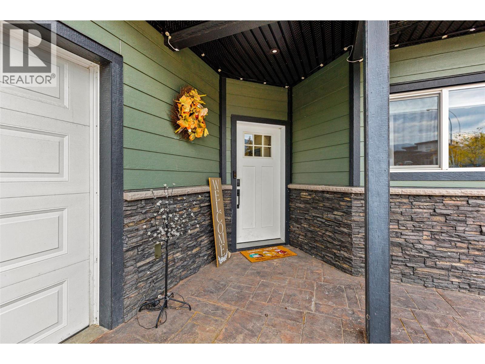 304 3rd Avenue S, Creston, British Columbia V0B 1G1 - Photo 4 - 10369731