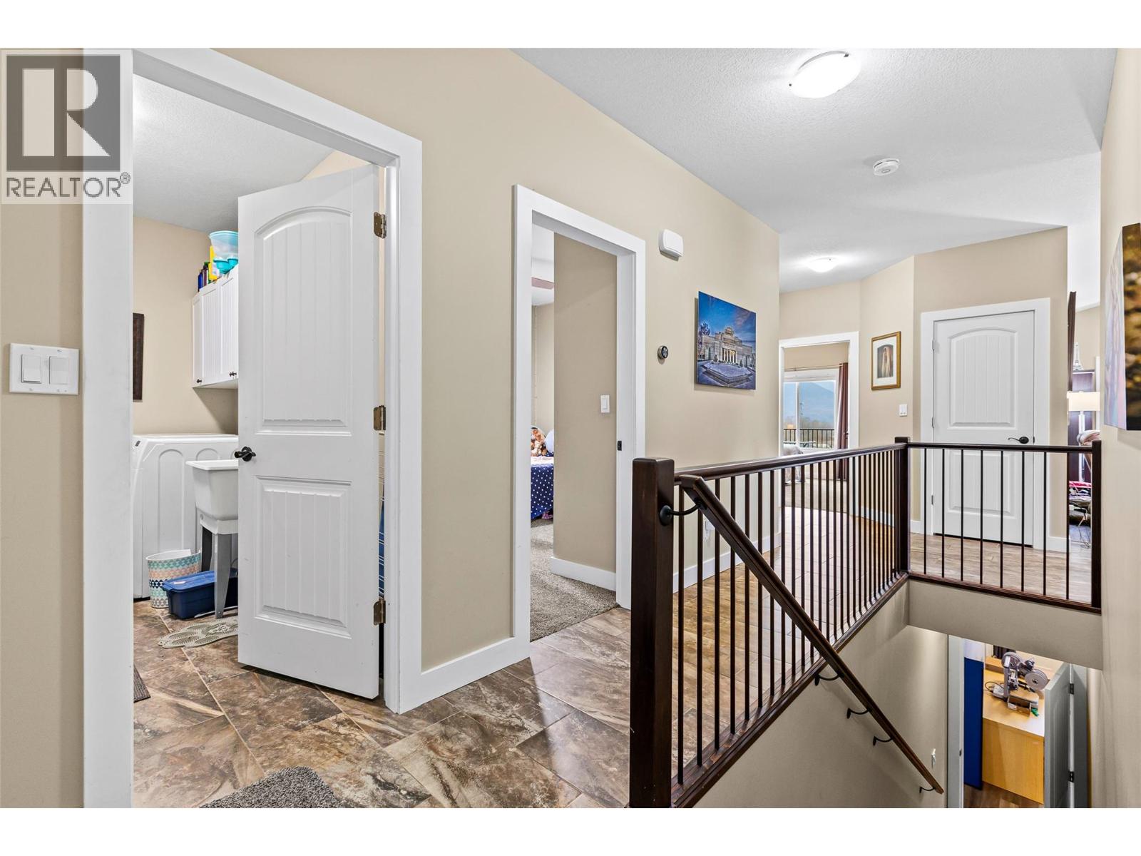 304 3rd Avenue S, Creston, British Columbia V0B 1G1 - Photo 6 - 10369731