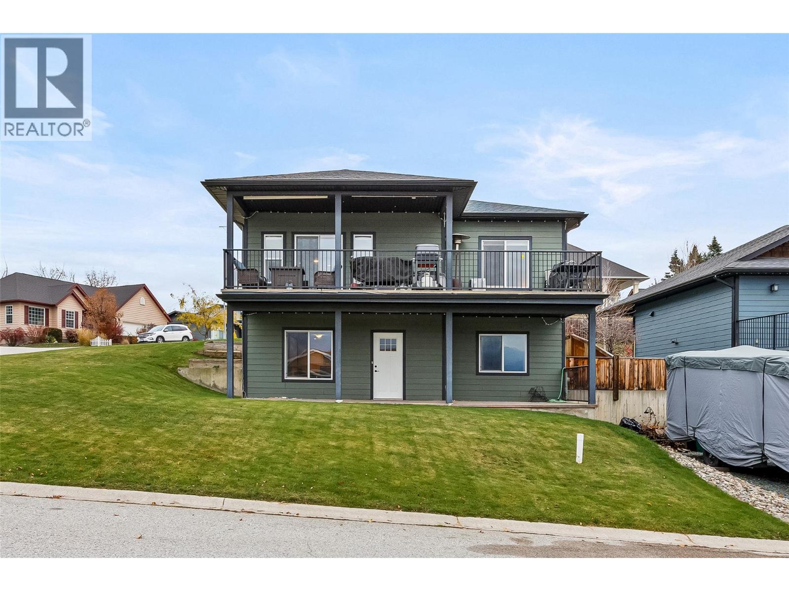 304 3rd Avenue S, Creston, British Columbia V0B 1G1 - Photo 2 - 10369731