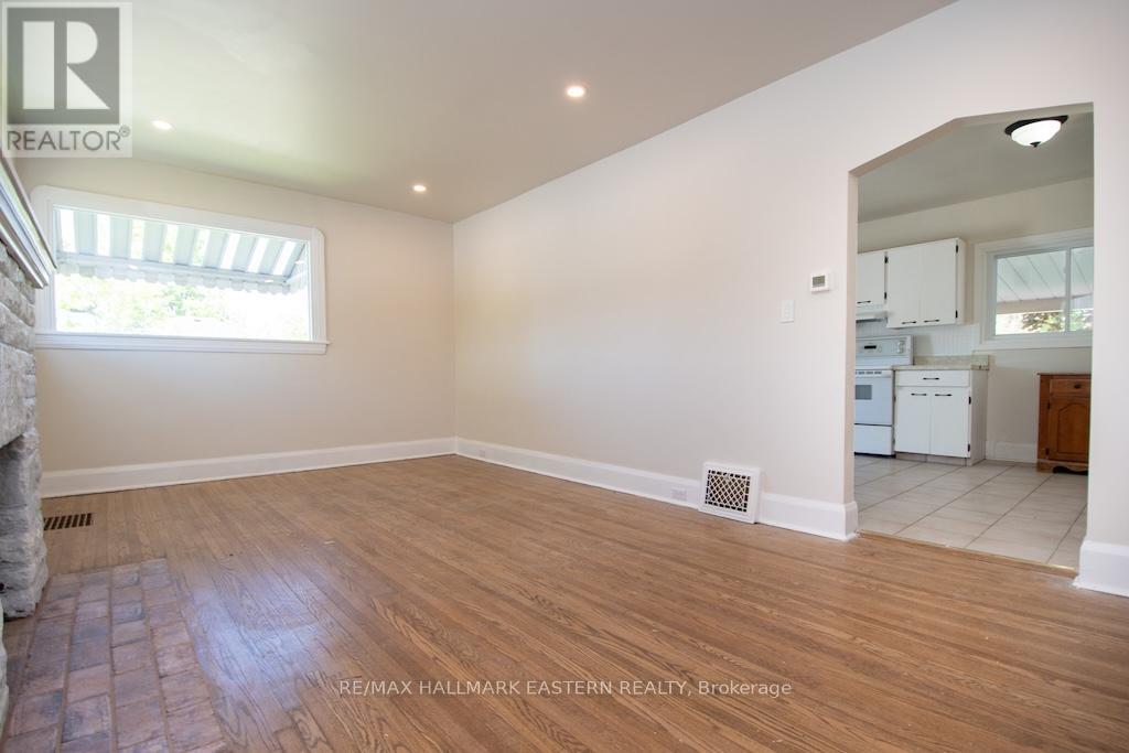 760 Chemong Road, Peterborough, Ontario  K9H 5Y9 - Photo 7 - X12572980