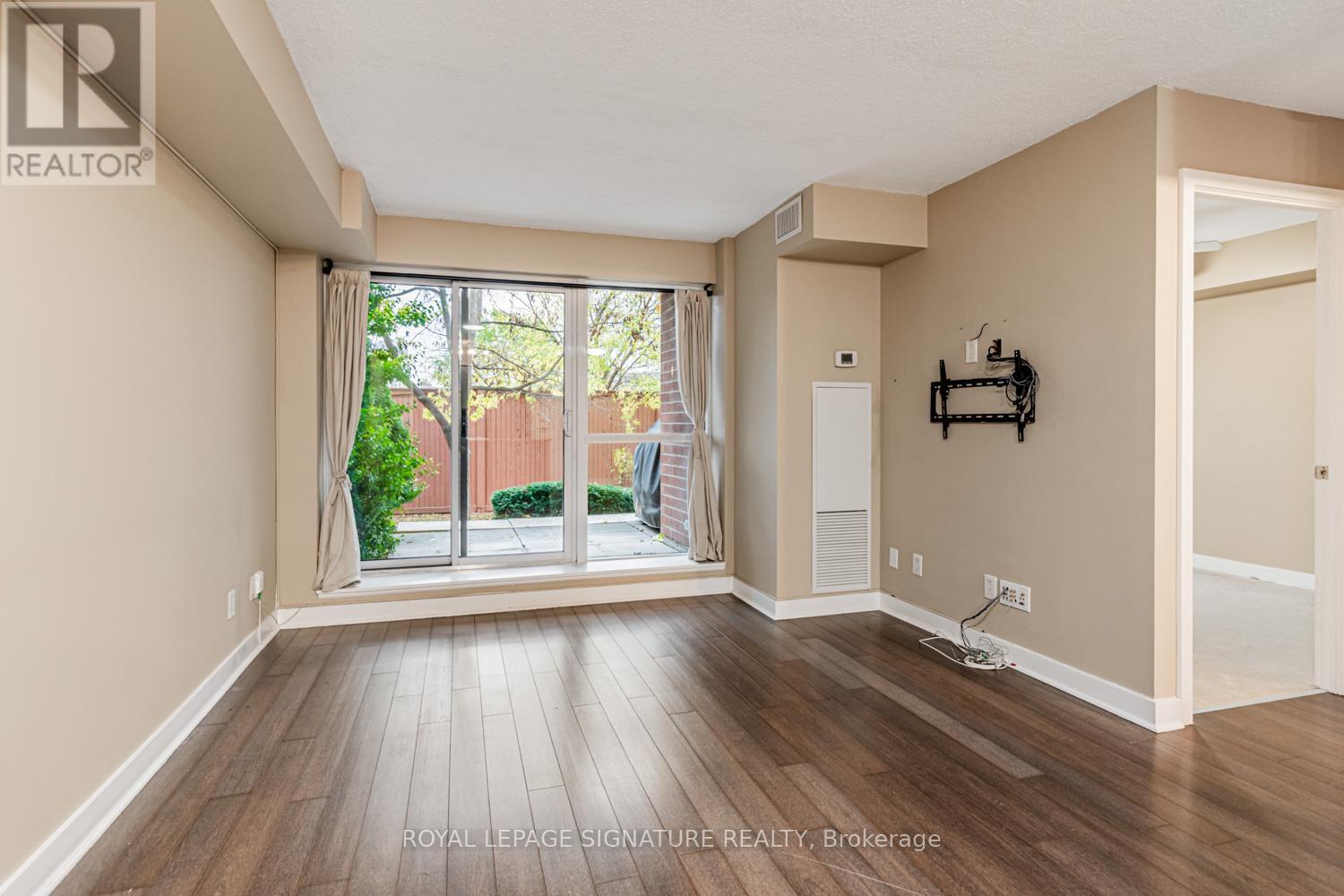 221 - 120 Dallimore Circle, Toronto, Ontario  M3C 4J1 - Photo 2 - C12573020