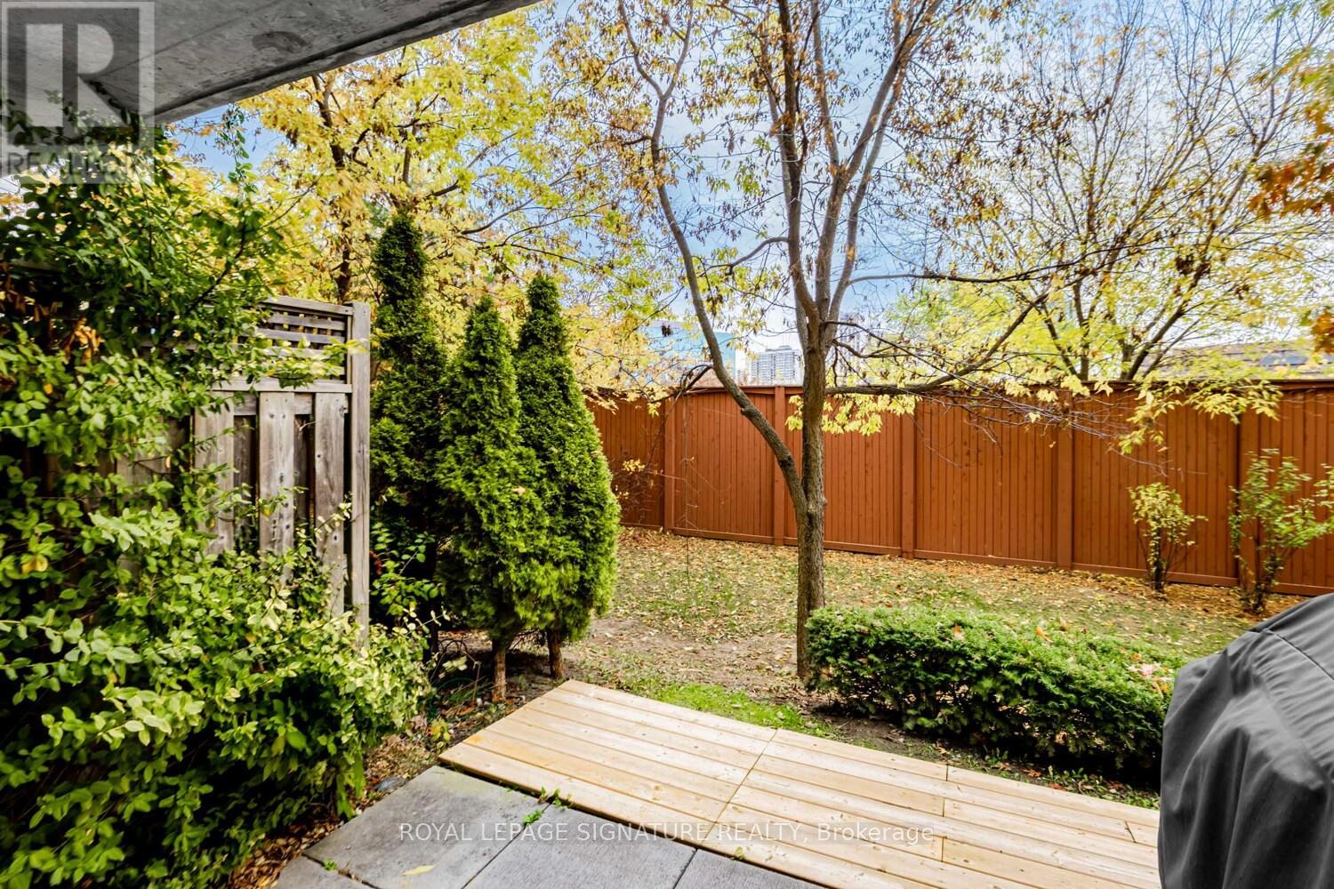 221 - 120 Dallimore Circle, Toronto, Ontario  M3C 4J1 - Photo 21 - C12573020