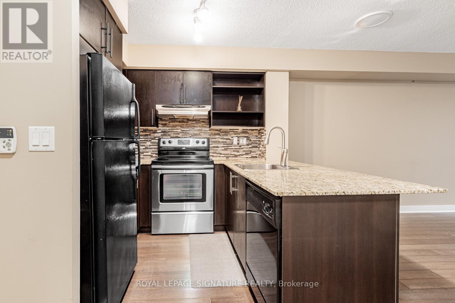 221 - 120 Dallimore Circle, Toronto, Ontario  M3C 4J1 - Photo 7 - C12573020