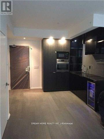 810 - 70 Temperance Street, Toronto, Ontario  M5H 4E8 - Photo 3 - C12573072