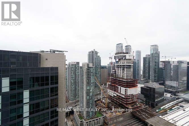 4002 - 8 The Esplanade, Toronto, Ontario  M5E 0A6 - Photo 22 - C12573094