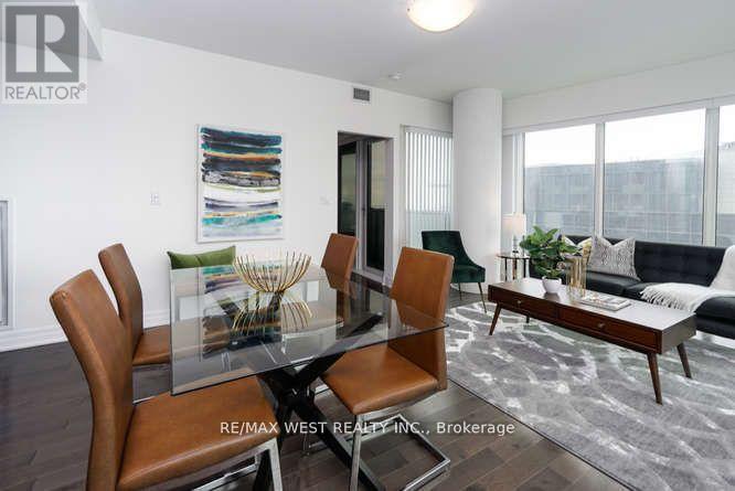 4002 - 8 The Esplanade, Toronto, Ontario  M5E 0A6 - Photo 7 - C12573094