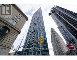 4002 - 8 THE ESPLANADE, Toronto, Ontario