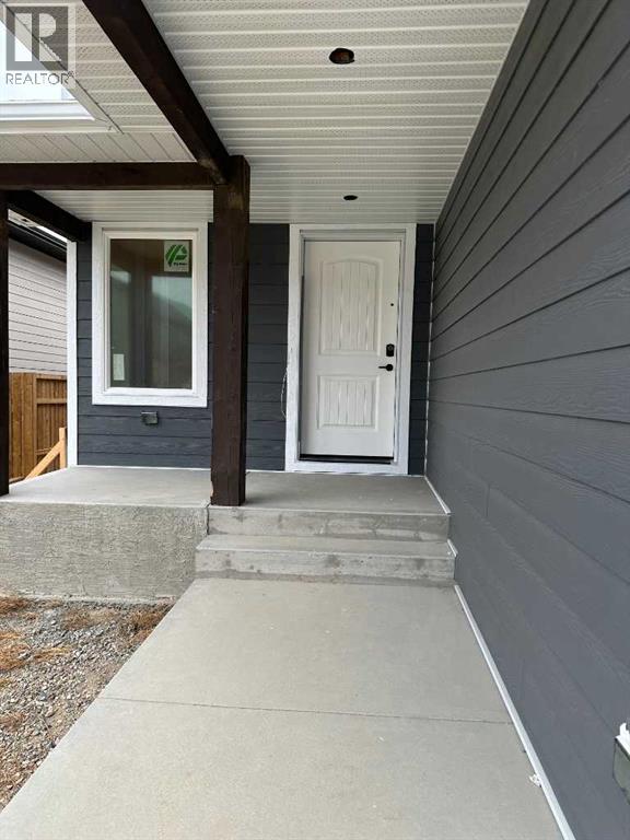 21 Sage Brush Court, Taber, Alberta  T1G 0E7 - Photo 3 - A2269637