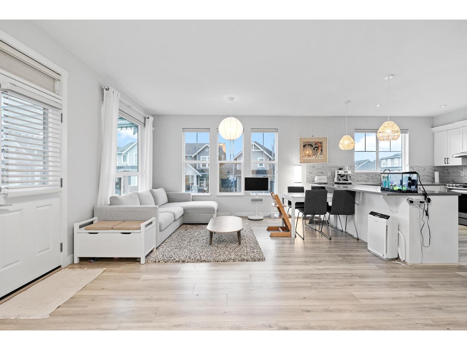 20260 82b Avenue, Langley, British Columbia  V2Y 0Y9 - Photo 7 - R3069602