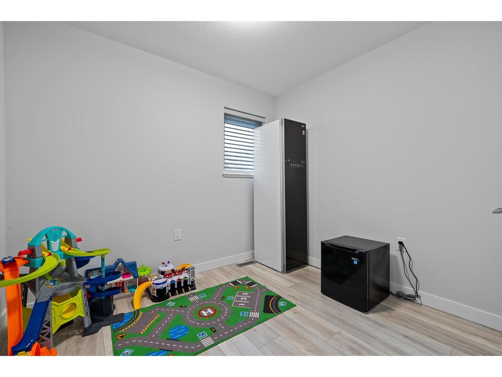 20260 82b Avenue, Langley, British Columbia  V2Y 0Y9 - Photo 16 - R3069602