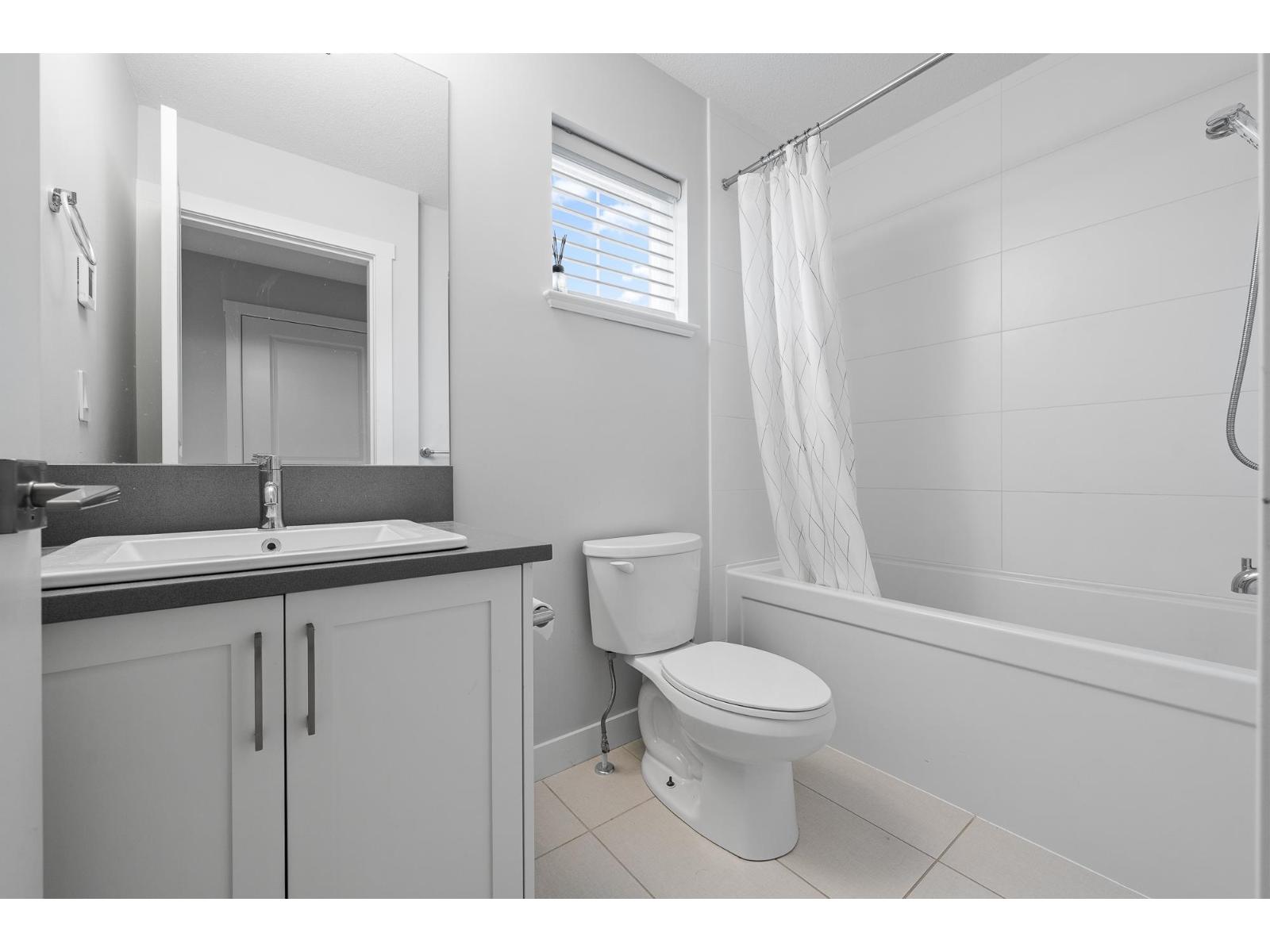 20260 82b Avenue, Langley, British Columbia  V2Y 0Y9 - Photo 21 - R3069602