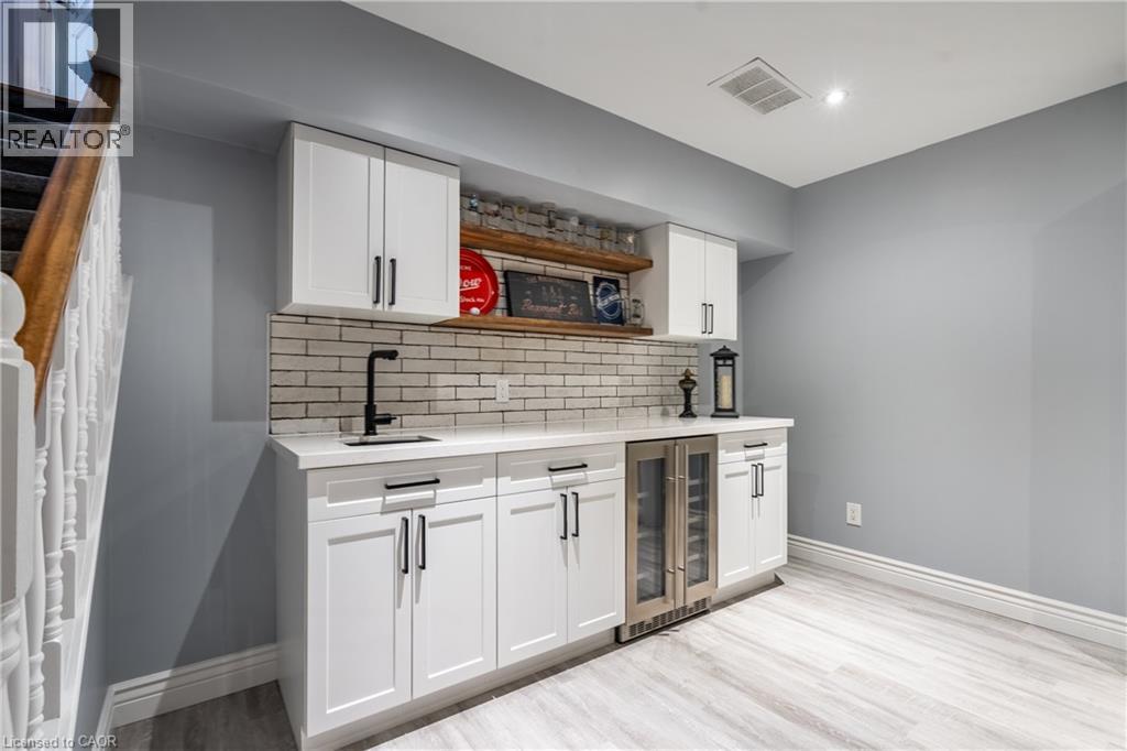 190 Brigade Drive, Hamilton, Ontario  L9B 2G4 - Photo 27 - 40754423