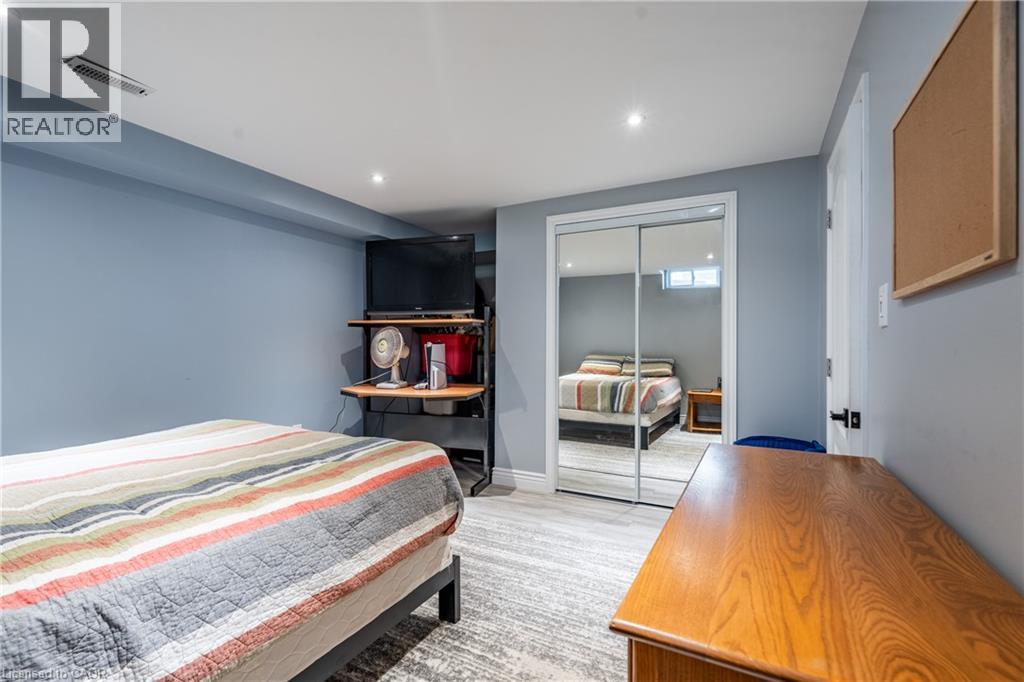 190 Brigade Drive, Hamilton, Ontario  L9B 2G4 - Photo 33 - 40754423