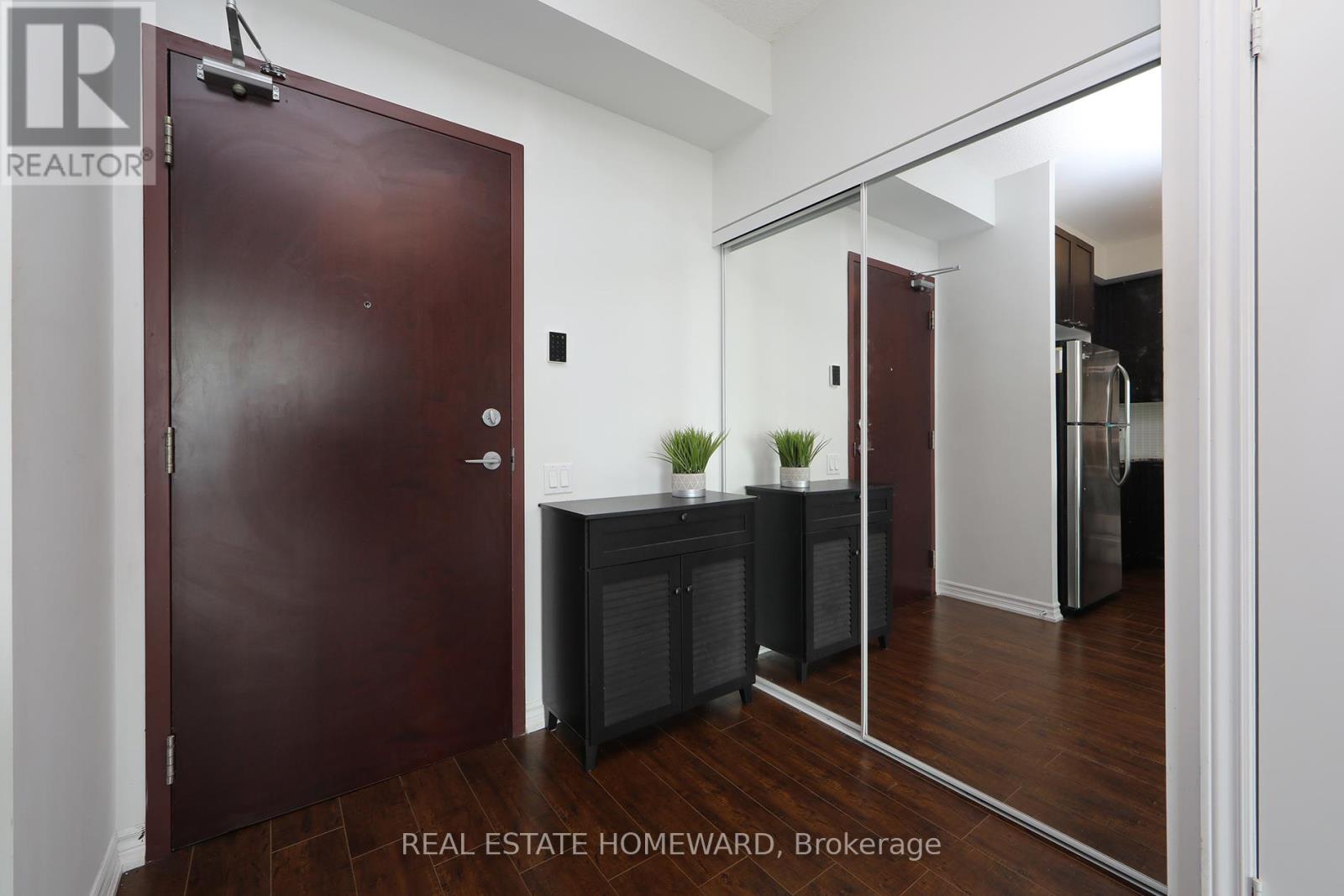 1701 - 1328 Birchmount Road, Toronto, Ontario  M1R 0B6 - Photo 4 - E12573070