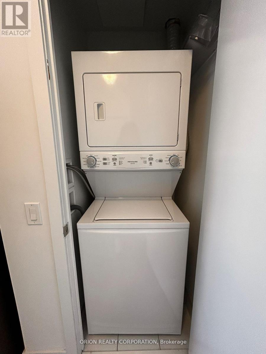 2601 - 1455 Celebration Drive, Pickering, Ontario  L1W 0C3 - Photo 16 - E12573128