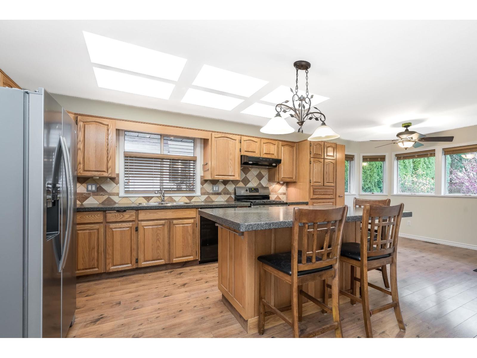 9148 160a Street, Surrey, British Columbia  V4N 3E4 - Photo 13 - R3069529