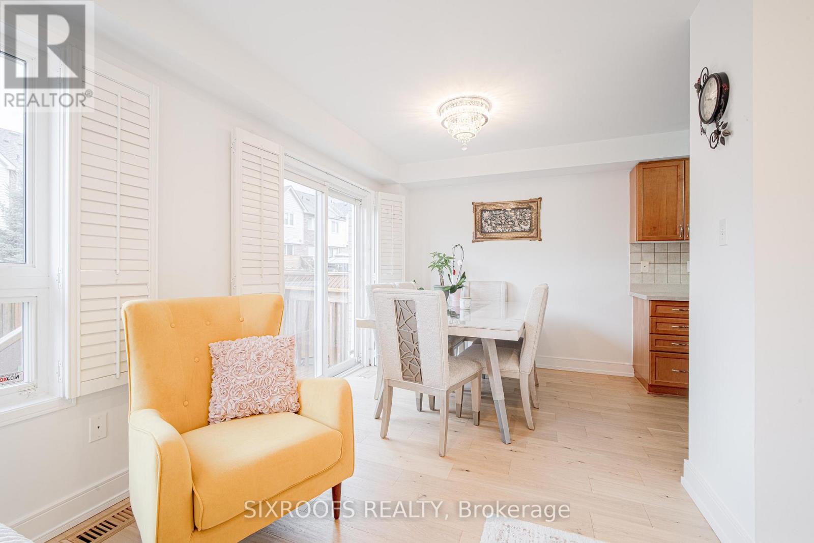 84 Hartford Crescent, Newmarket, Ontario  L3X 2Z5 - Photo 12 - N12572992