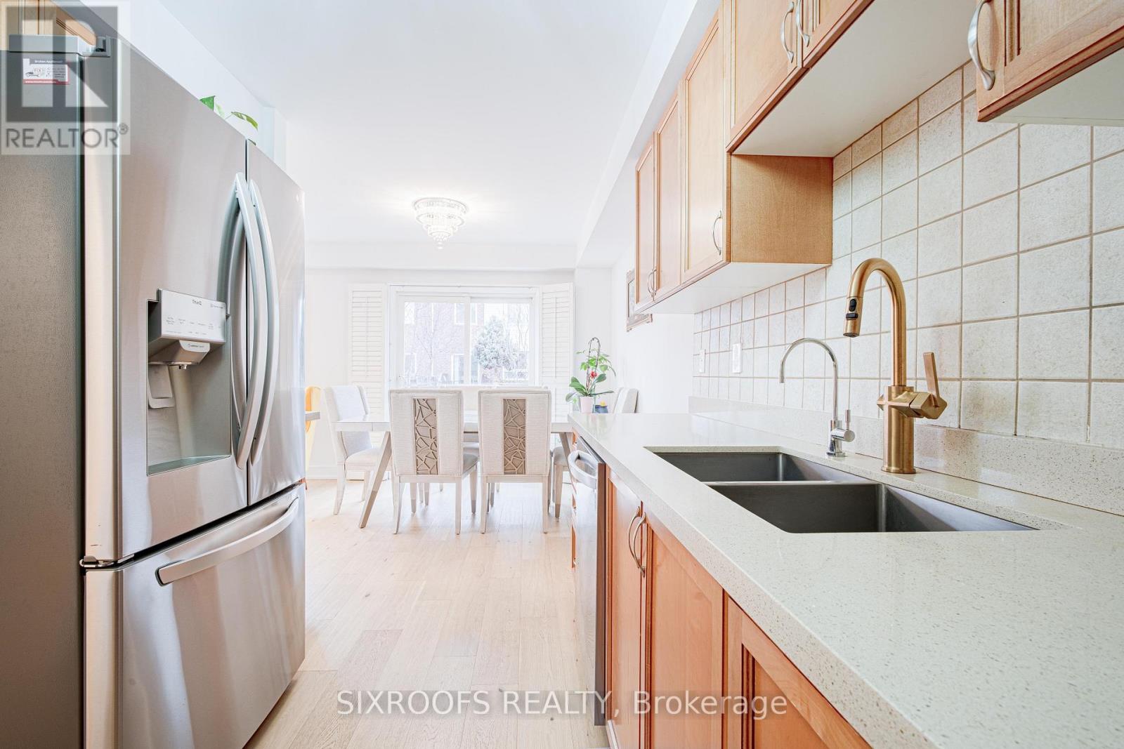 84 Hartford Crescent, Newmarket, Ontario  L3X 2Z5 - Photo 15 - N12572992