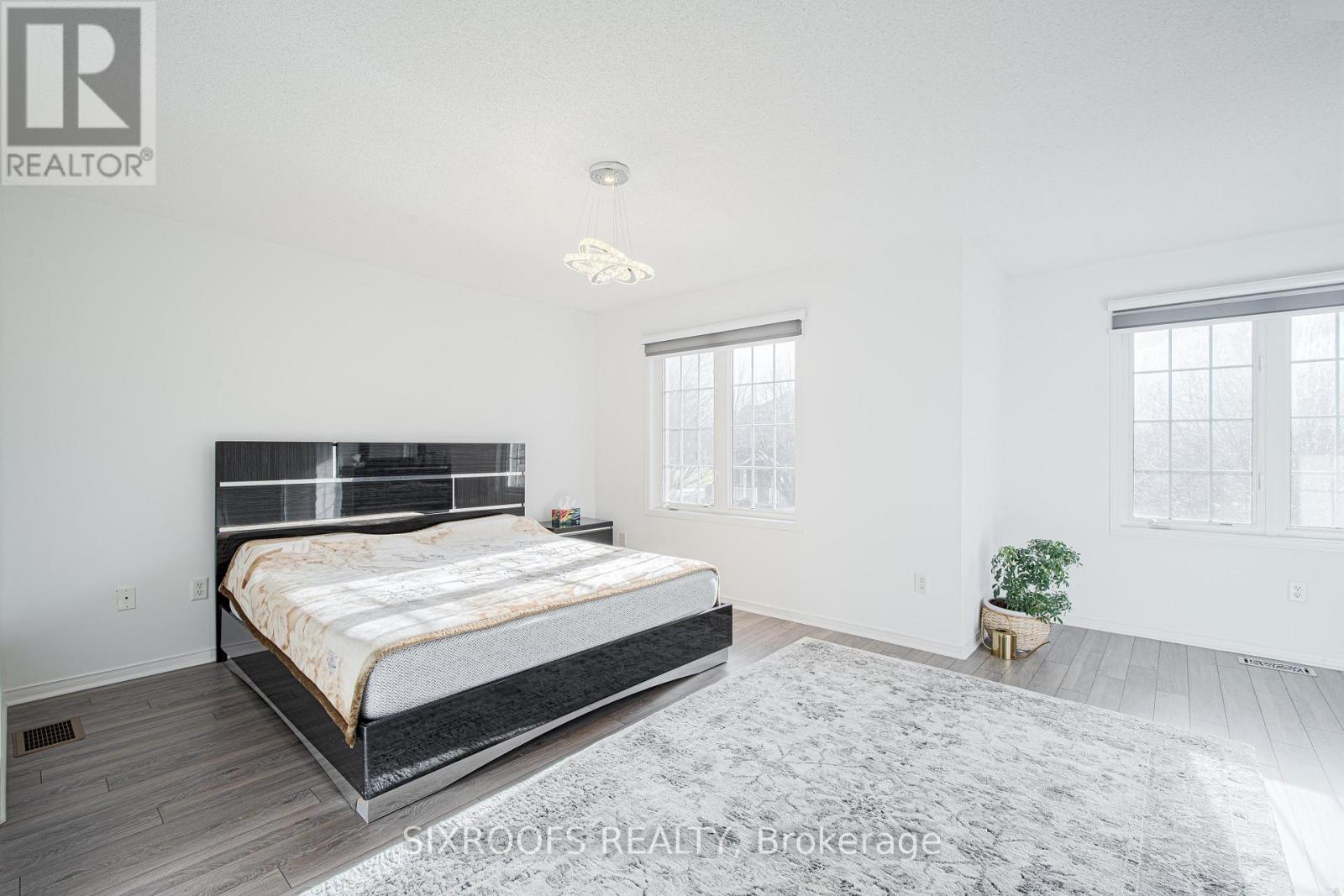 84 Hartford Crescent, Newmarket, Ontario  L3X 2Z5 - Photo 20 - N12572992