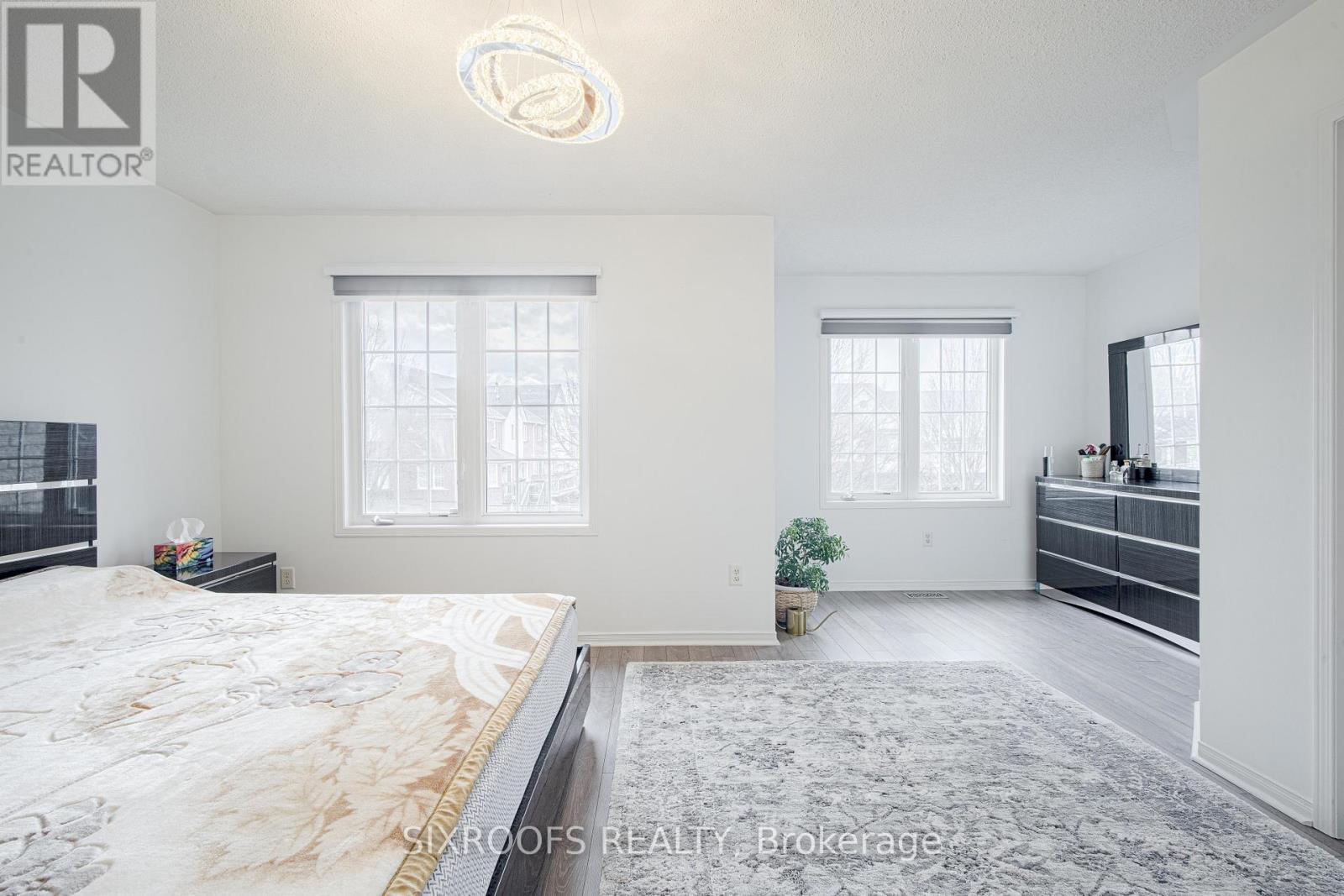 84 Hartford Crescent, Newmarket, Ontario  L3X 2Z5 - Photo 22 - N12572992