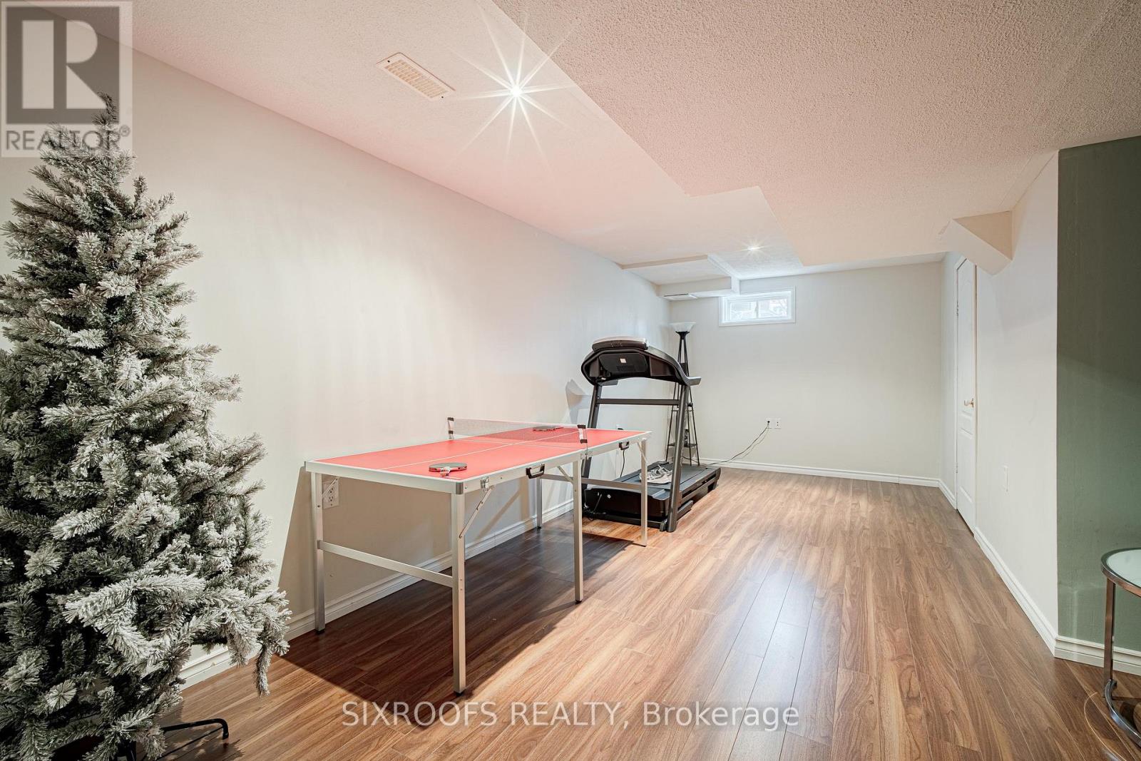 84 Hartford Crescent, Newmarket, Ontario  L3X 2Z5 - Photo 27 - N12572992